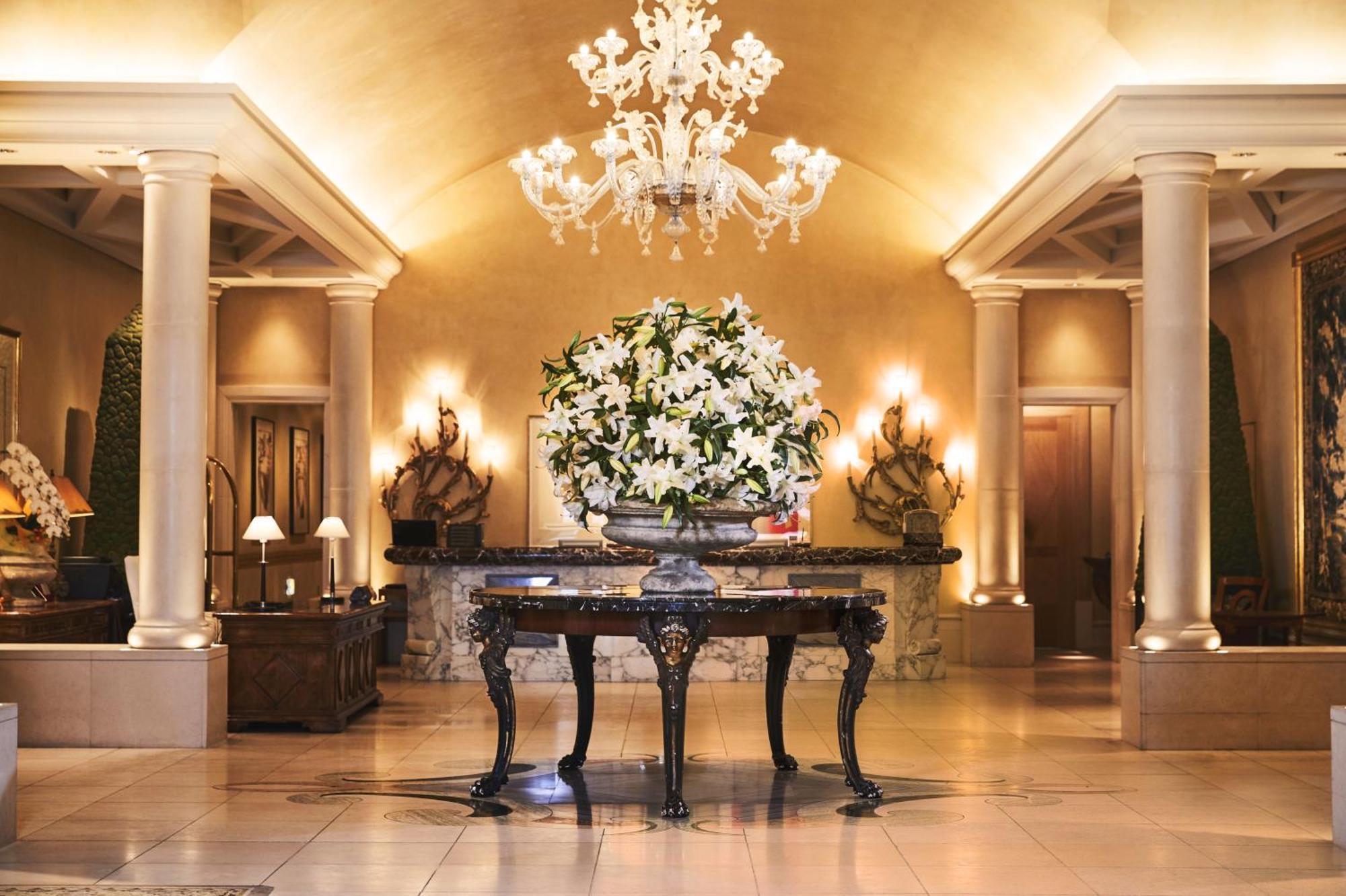 Hotel Hankyu International Осака Екстер'єр фото